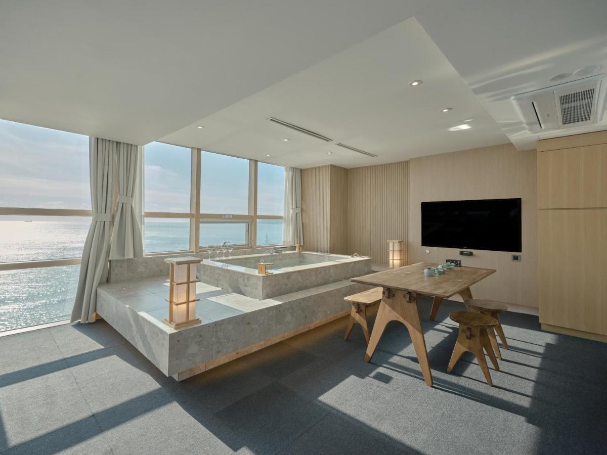 Uh Suite The Haeundae Busan Luaran gambar